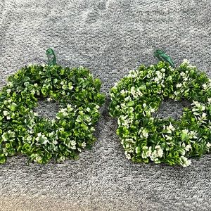 Decorative faux wreaths